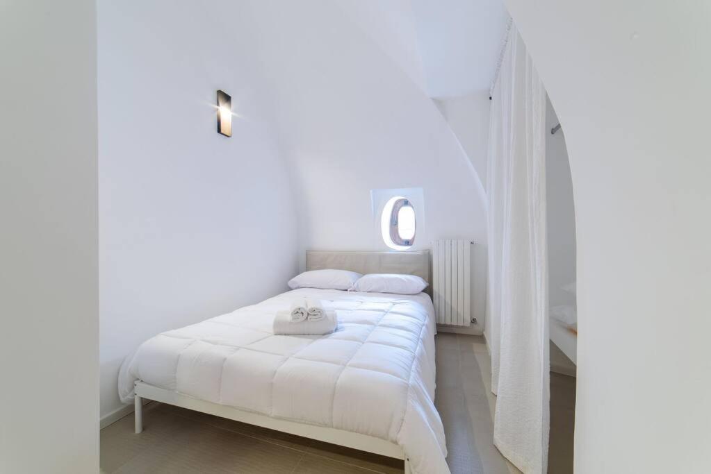 Chiaia Wi-fi & Netflix Apartment Naples